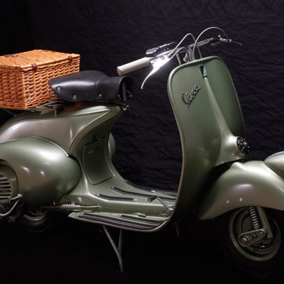 1-vespa-v12-smanjena