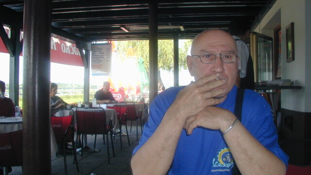 OLYMPUS DIGITAL CAMERA